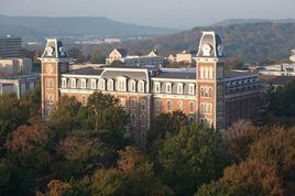 阿肯色中央大學 阿肯色中央大學