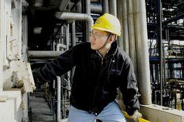 張奇[揚子石化烯烴廠乙烯車間裂解崗位班長]