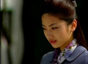 尹芯愛（韓彩英飾演）