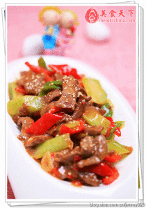 西芹泰醬牛柳 西芹泰醬牛柳