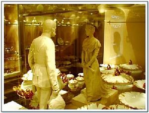 茜茜與佛朗茨.約瑟夫的塑像