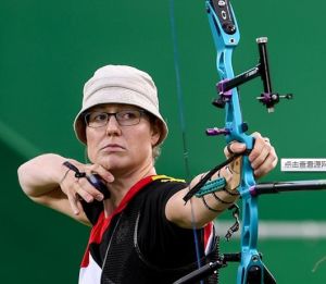 麗薩·翁魯 麗薩·翁魯