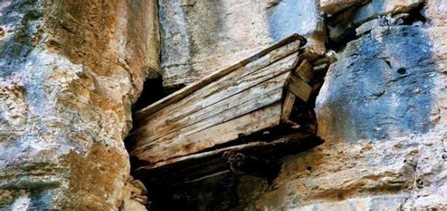 三峽巫山縣古墓 恐現一種特殊的“墓葬”,讓眾多遊客受驚不已 三峽巫山縣古墓 恐現一種特殊的“墓葬”,讓眾多遊客受驚不已