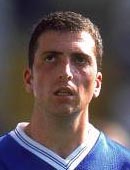 尼基&middot;埃登