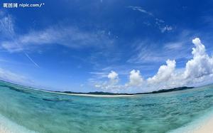 海納百川，有容乃大