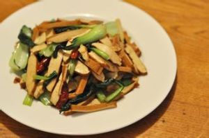 小油菜炒香乾 小油菜炒香乾