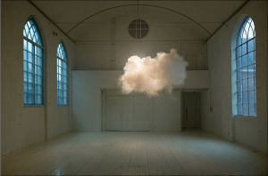 室內人造雲