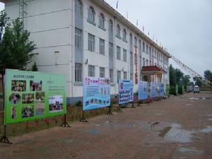 （圖）校園一角