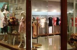 芸亦時裝 芸亦時裝