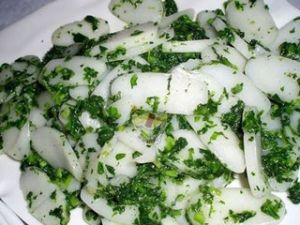 益母草炒薺菜 益母草炒薺菜