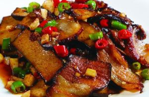 烤麩年糕紅燒肉 烤麩年糕紅燒肉