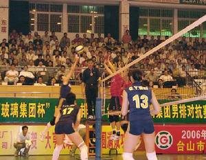4.5中國女排3-2台山男排1