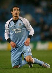 伯納多·科拉迪 伯納多·科拉迪