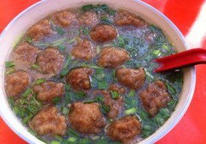 牛肉丸子湯 牛肉丸子湯