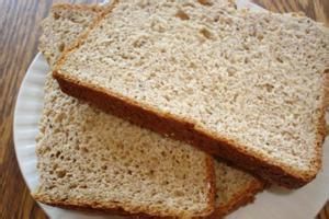 烤全麥三明治 烤全麥三明治