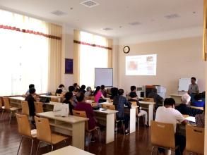 教室外的琴聲 教室外的琴聲