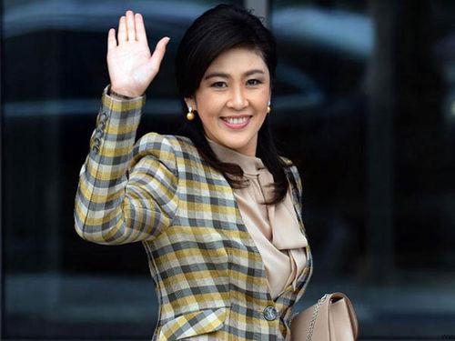 英拉·西那瓦：泰國第一位女性總理