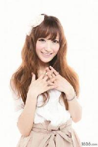 菅野結以 菅野結以