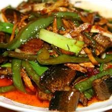青椒爆炒鱔魚絲 青椒爆炒鱔魚絲