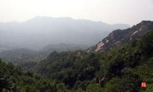 熊耳山脈 熊耳山脈