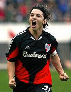 加利亞多[阿根廷足球運動員]