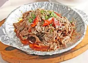 芫爆牛肉 芫爆牛肉