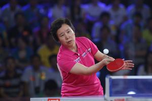 老年女子組冠軍——強家秀(陝西)