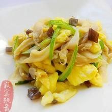 鳳尾菇扒蛋 鳳尾菇扒蛋