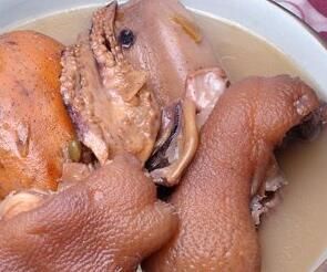 蓮藕紅豆章魚燉豬腳 蓮藕紅豆章魚燉豬腳