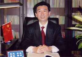 張忠元[成都中醫藥大學原黨委書記]