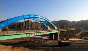 中鐵十六局 建成後的太中銀鐵路跨青銀高速公路苗家坪特大橋