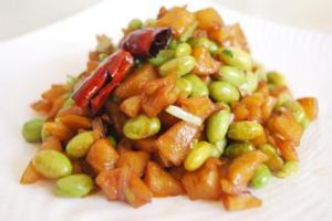 蘿蔔乾炒毛豆 蘿蔔乾炒毛豆