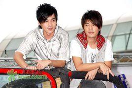 夏天的風[元衛覺醒演唱歌曲]