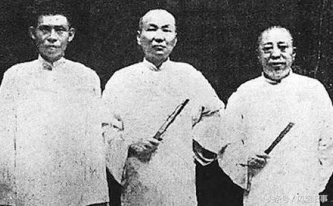 面對黃金榮的羞辱,杜月笙機智的化解,盡露梟雄本色 面對黃金榮的羞辱,杜月笙機智的化解,盡露梟雄本色