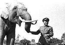 孫立人將軍與林旺，攝於1947年