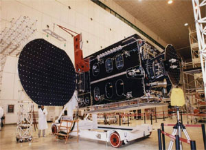 “東方紅四號”通信衛星