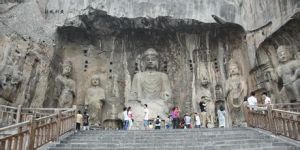 奉先寺洞窟 奉先寺洞窟