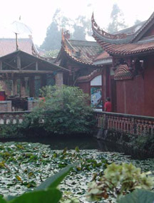 四川黃龍國家地質公園黃龍寺