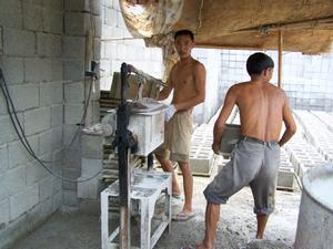 下馬自然村[雲南保山施甸縣仁和鎮勒平村委會下馬自然村]