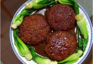 秘制紅燒獅子頭 秘制紅燒獅子頭