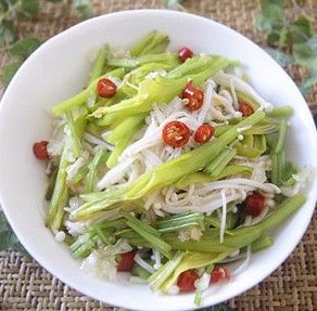 鮮黃花拌金針菇 鮮黃花拌金針菇