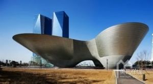 多功能建築 多功能建築