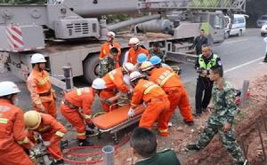 4·10西雙版納貨車側翻事故 4·10西雙版納貨車側翻事故