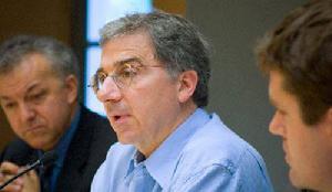 道格拉斯·梅爾頓 道格拉斯·梅爾頓