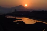 龍山曉日 龍山曉日