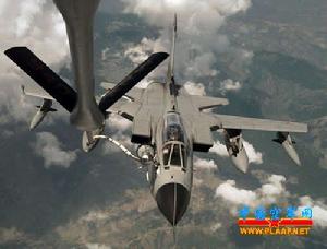 “狂風”(Tornado)超音速變後掠翼戰鬥機