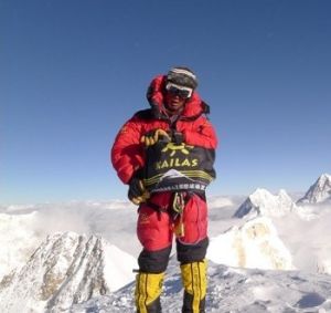 楊春風站在加舒布魯姆II峰頂