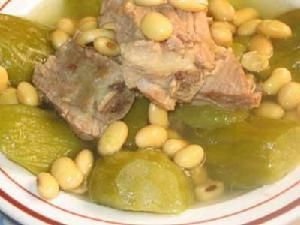 黃豆排骨湯 黃豆排骨湯