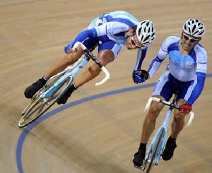 競技賽場的善意協助