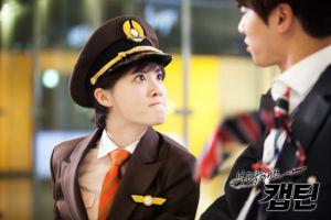 拜託了，機長劇照